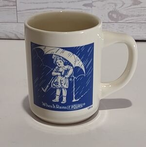 VINTAGE Morton Salt Umbrella Girl 1914 Ceramic Coffee Mug When it Rains It Pours